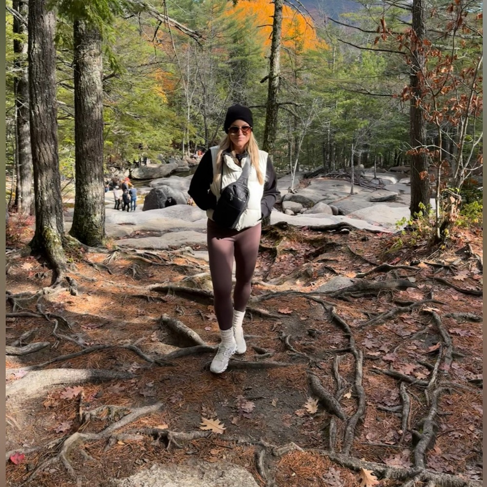 Meet your Posher, Julie